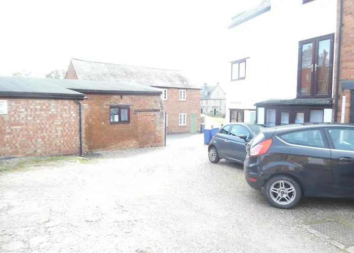 The Barn, Old Post Office Yard