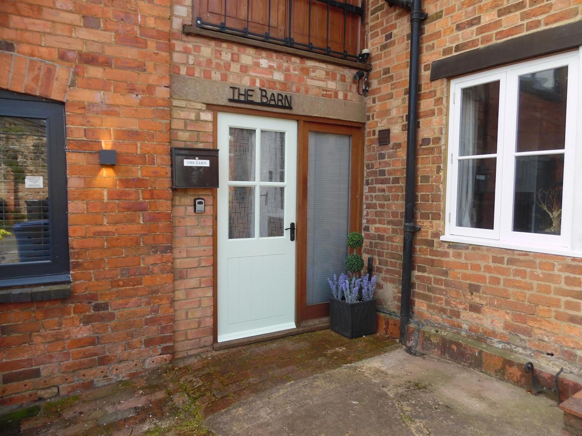 The Barn, Old Post Office Yard Holiday home *
